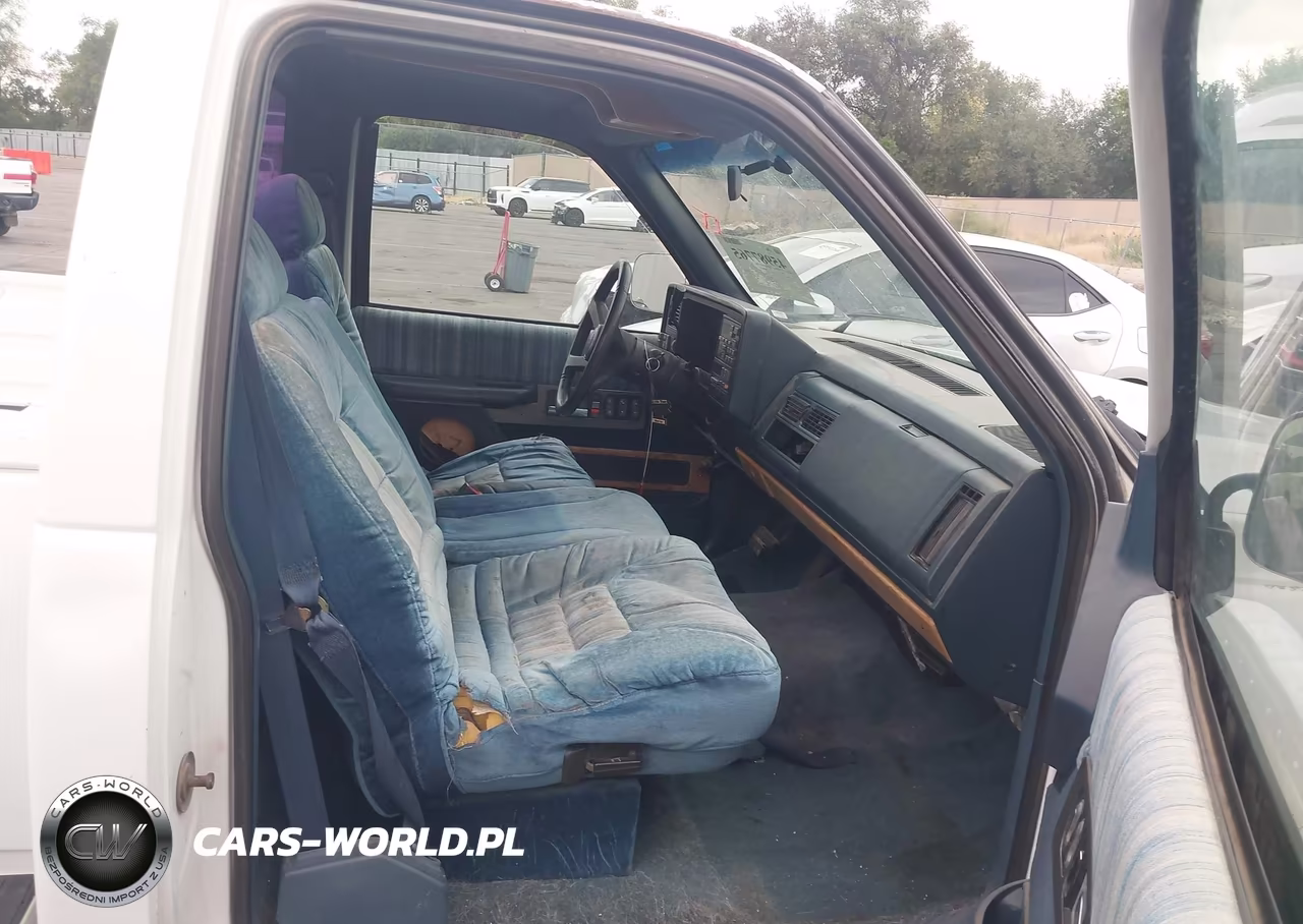 1993 GMC Sierra C1500 VIN:1GDDC14Z5PZ530263 - 8