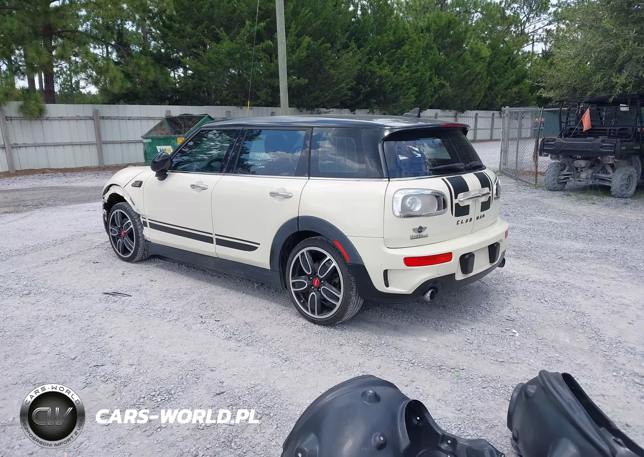 2017 Mini Clubman Cooper S VIN:WMWLN9C32H2E49592 - 3