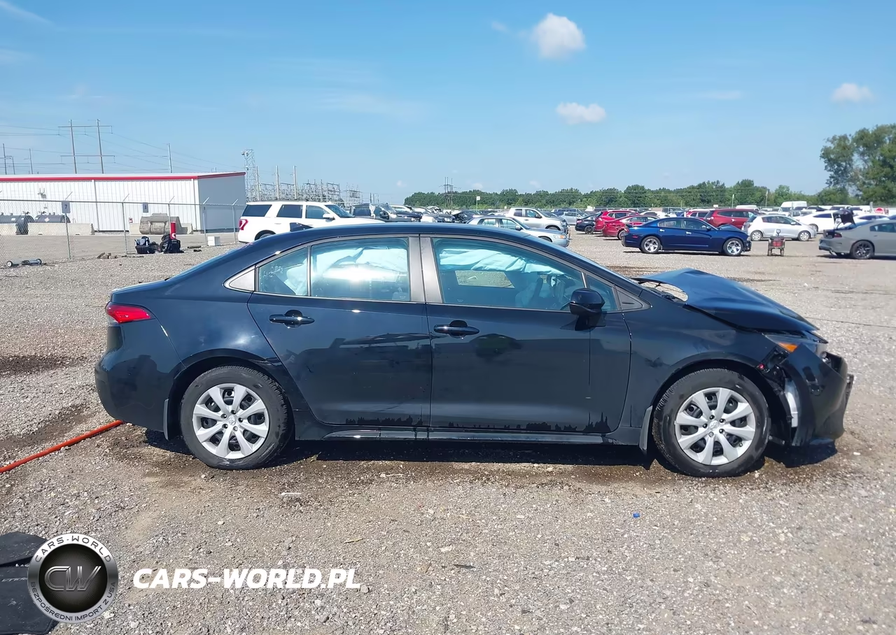 2025 Toyota Corolla Le VIN:5YFB4MDE3SP278863 - 13