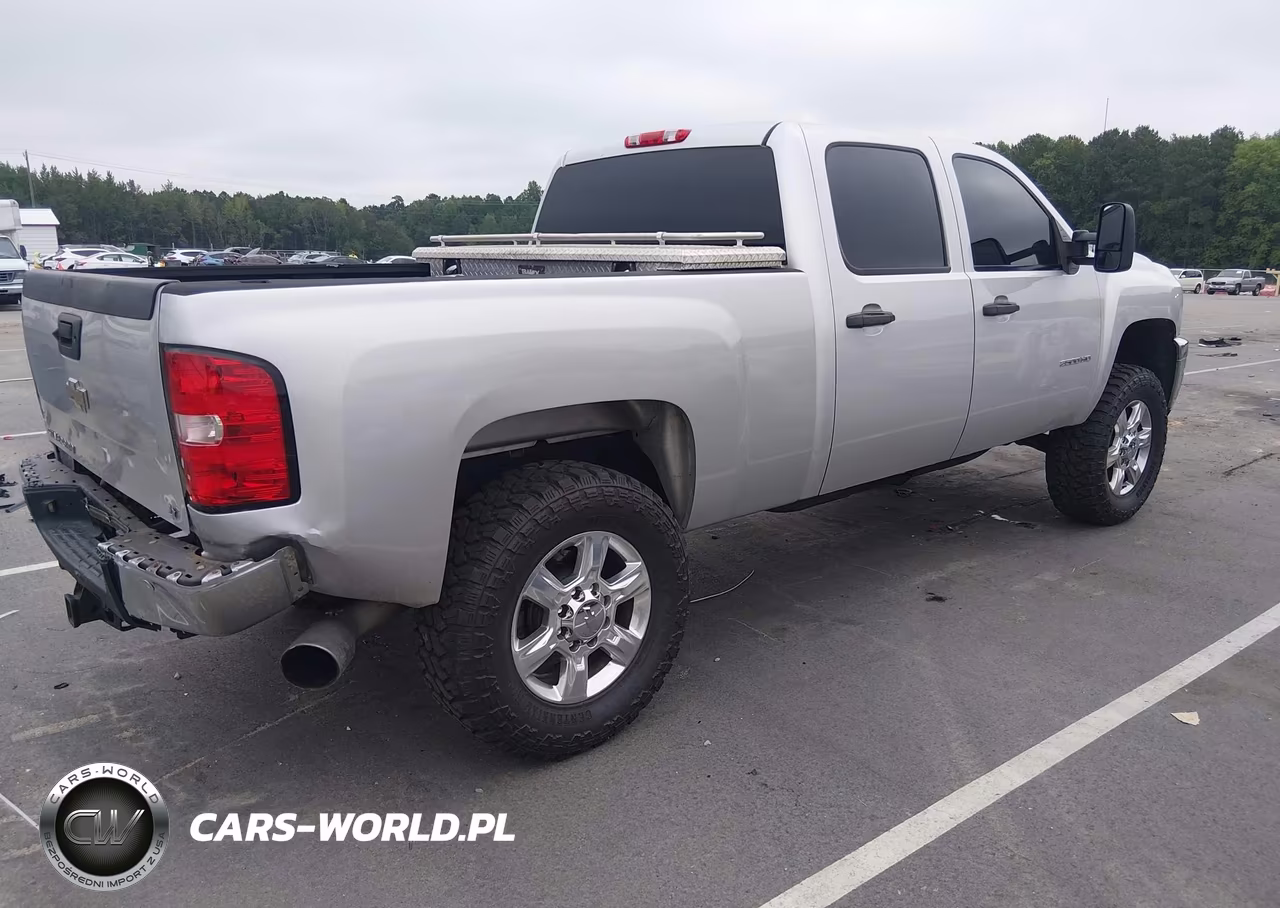 2011 Chevrolet Silverado 2500Hd Lt VIN:1GC1KXC8XBF126083 - 4