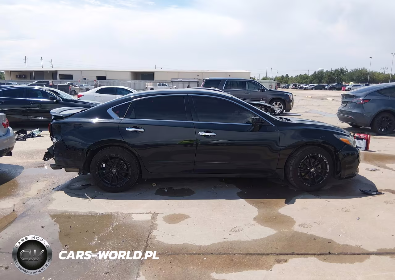 2017 Nissan Altima 2.5 Sr VIN:1N4AL3AP5HN341634 - 14