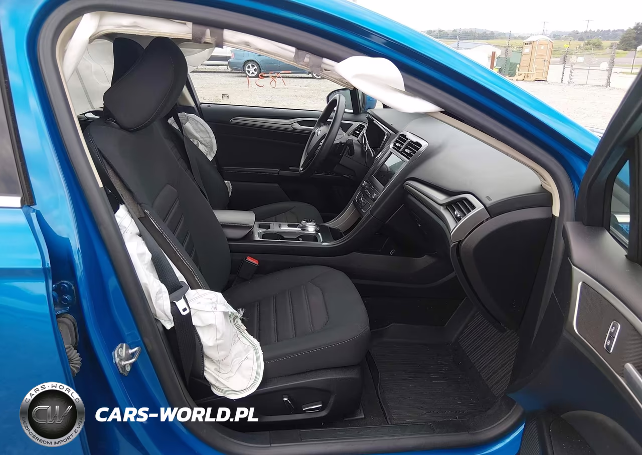 2020 Ford Fusion Se VIN:3FA6P0T97LR244903 - 5