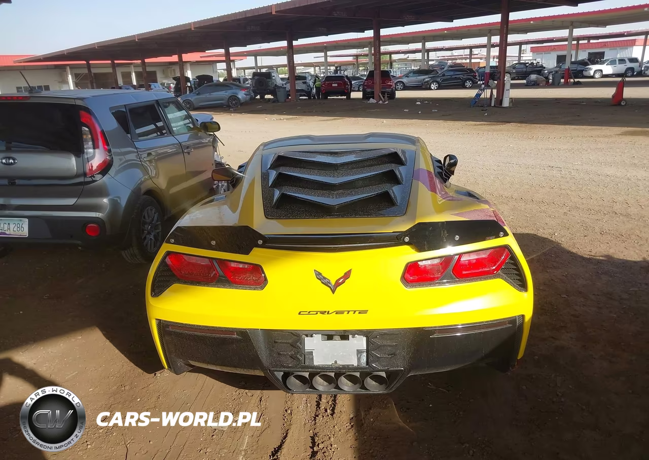 2014 Chevrolet Corvette Stingray Z51 VIN:1G1YL2D7XE5112482 - 16