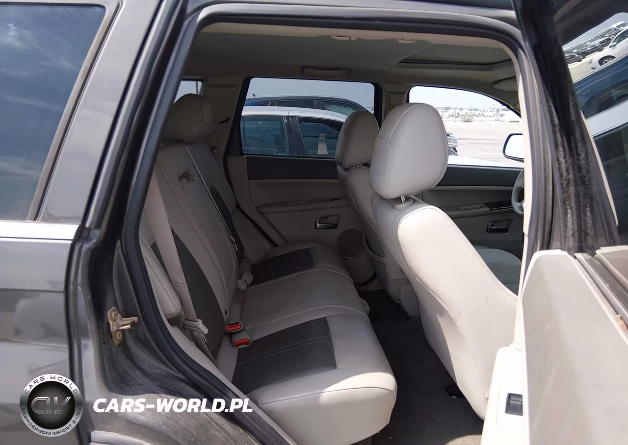 2005 Jeep Grand Cherokee Limited VIN:1J4HR58215C675058 - 8