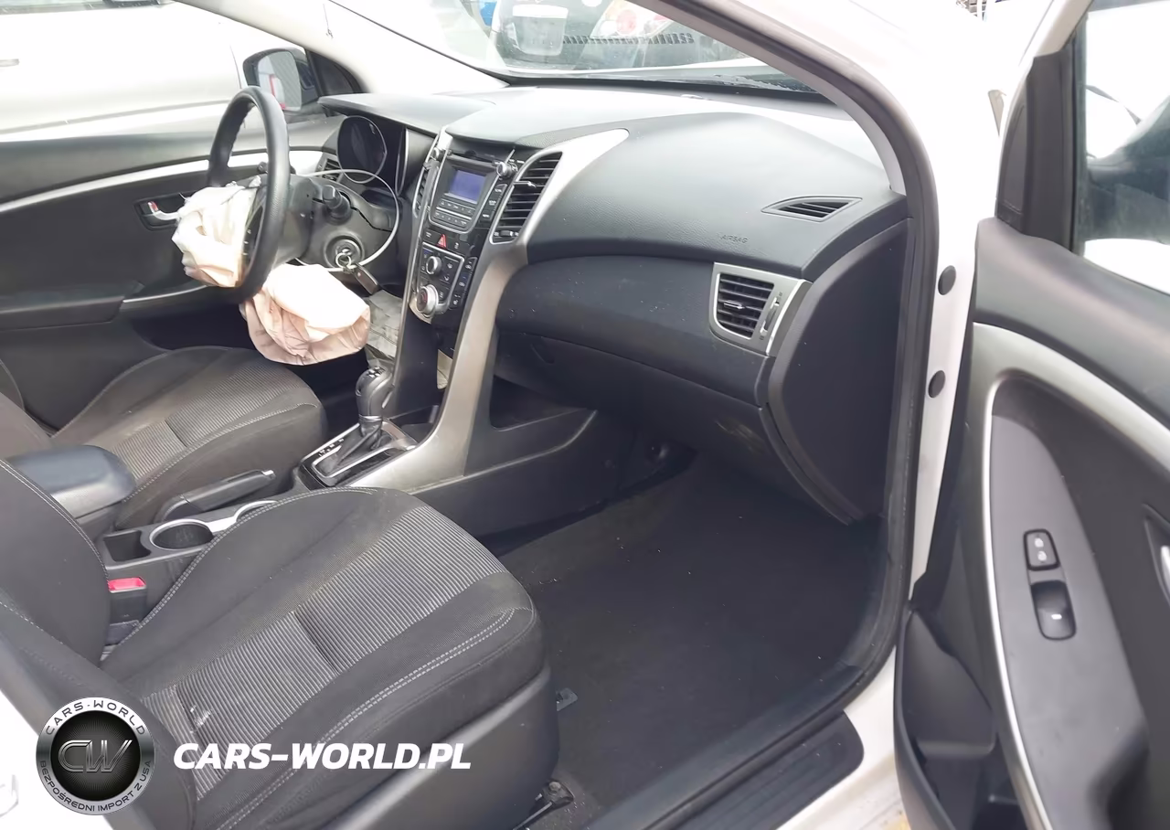 2013 Hyundai Elantra Gt VIN:KMHD35LE9DU074315 - 5