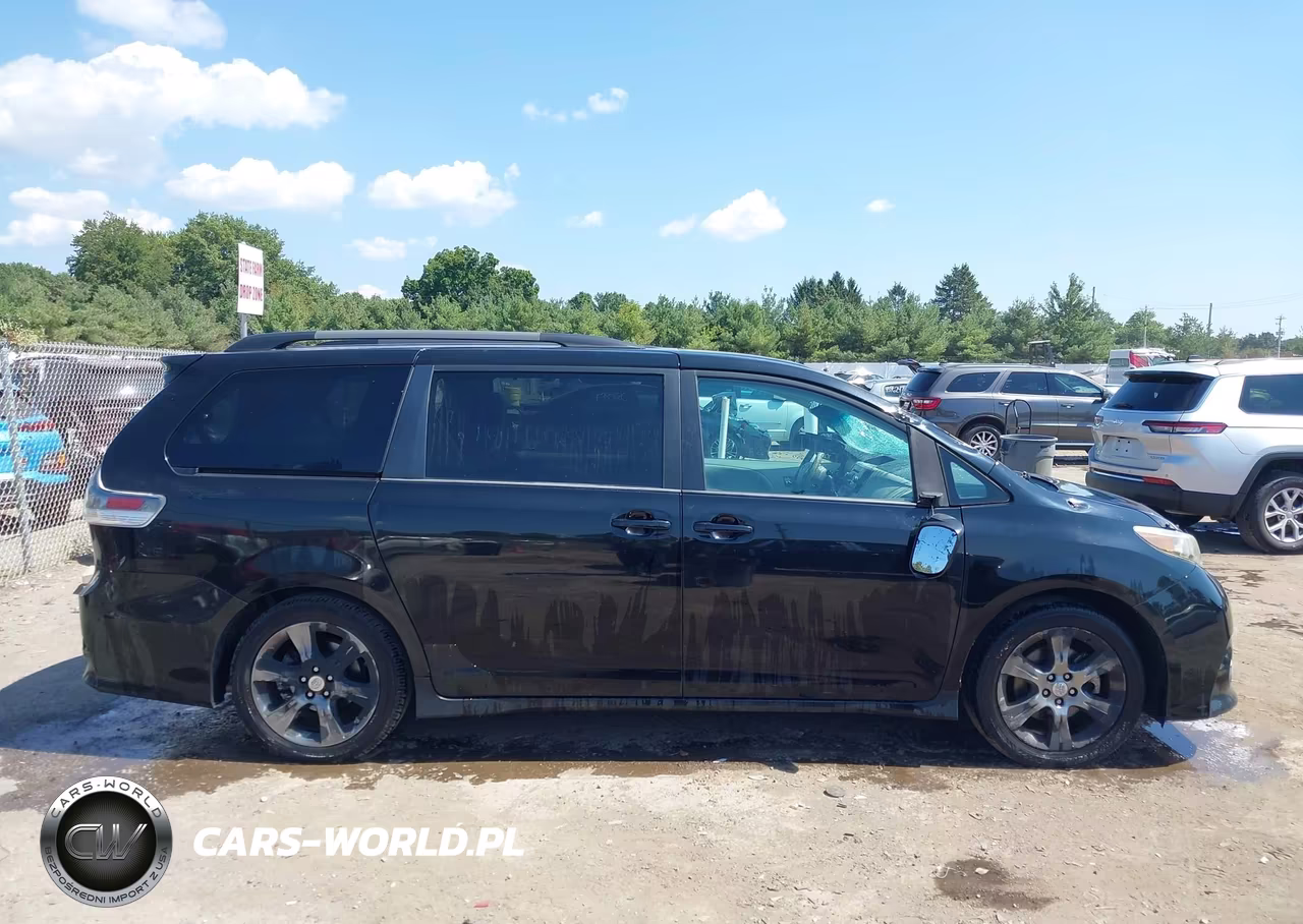 2012 Toyota Sienna Se 8 Passenger VIN:5TDXK3DC1CS213295 - 13