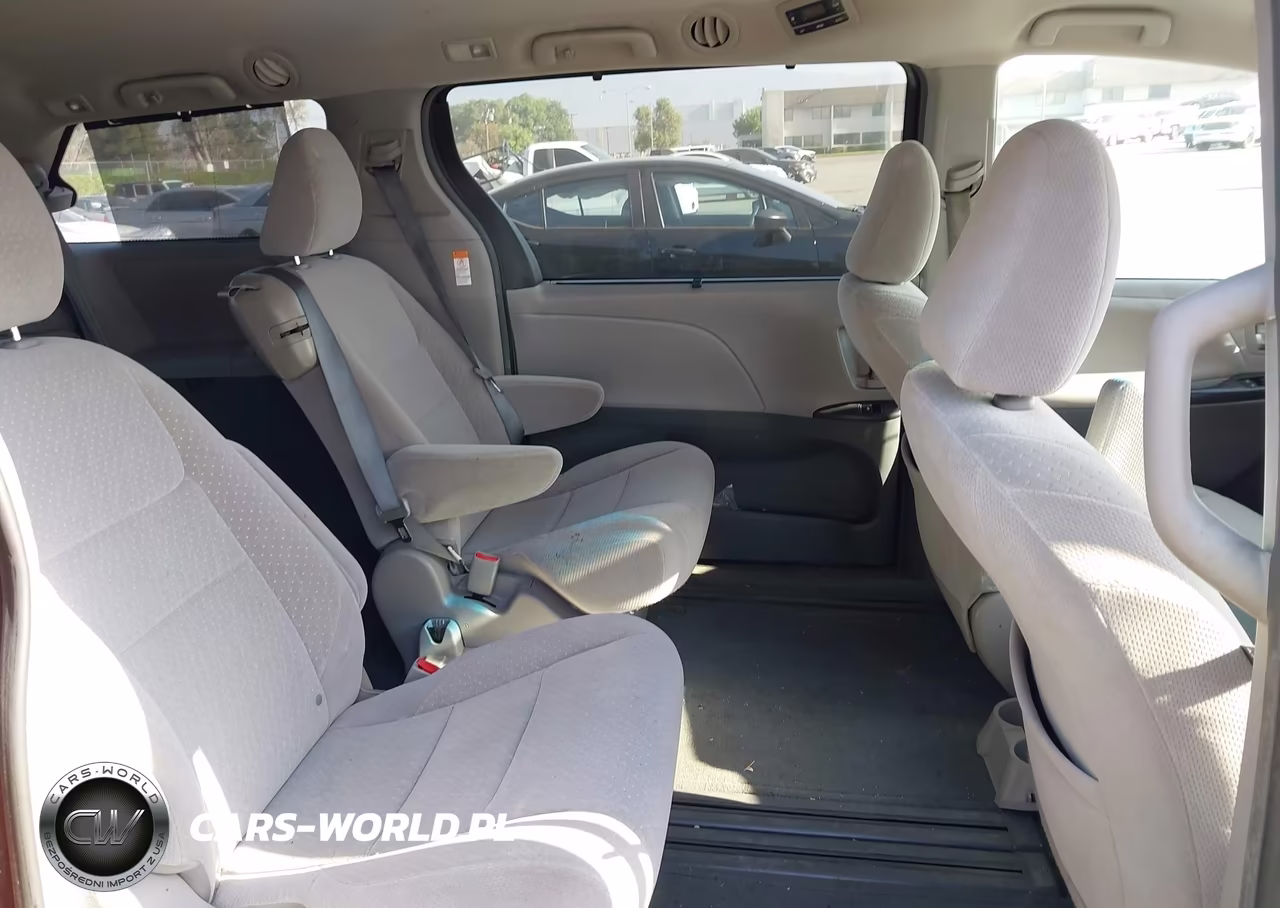 2017 Toyota Sienna Le 8 Passenger VIN:5TDKZ3DC7HS795853 - 8