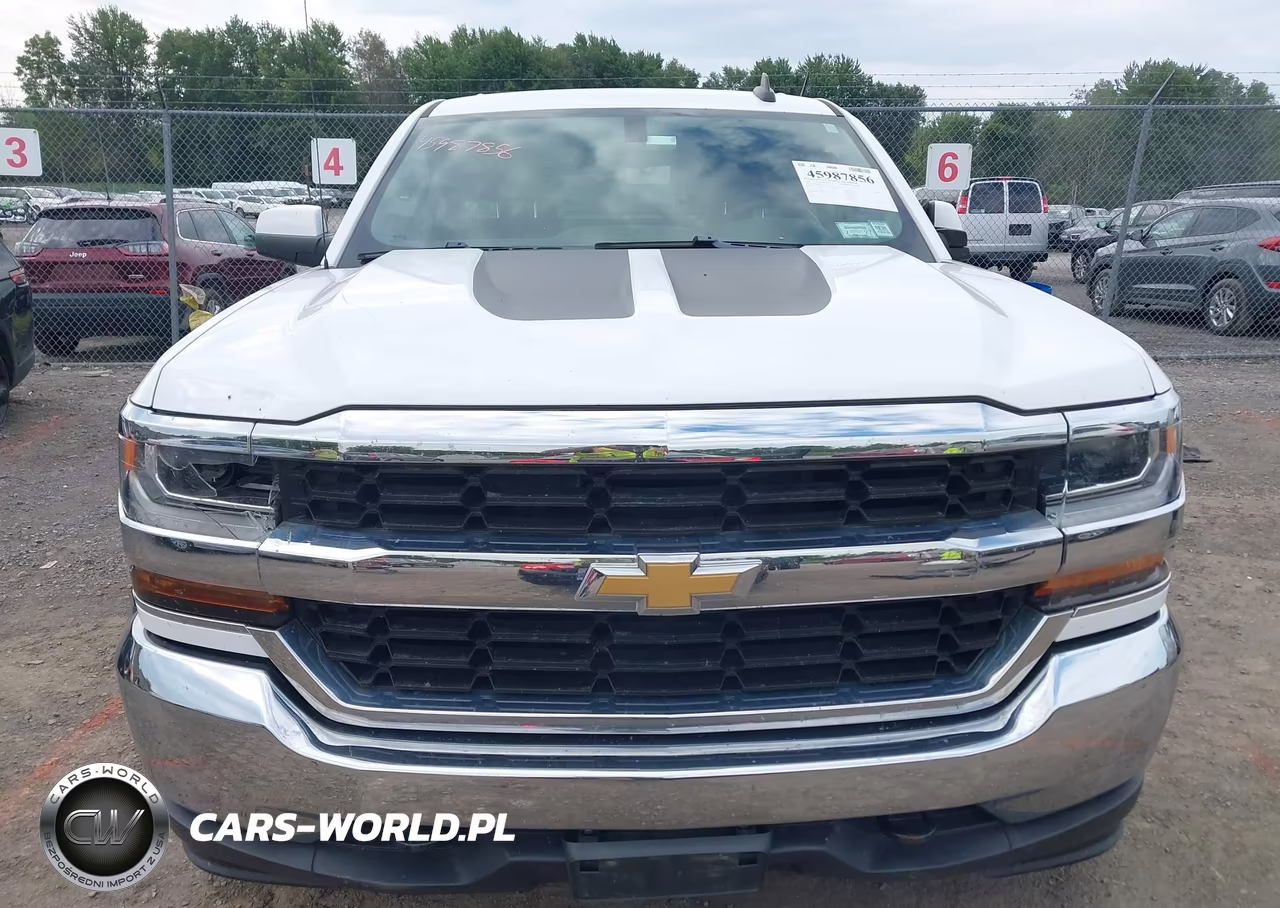 2018 Chevrolet Silverado 1500 1Lt VIN:1GCVKREC7JZ328455 - 12