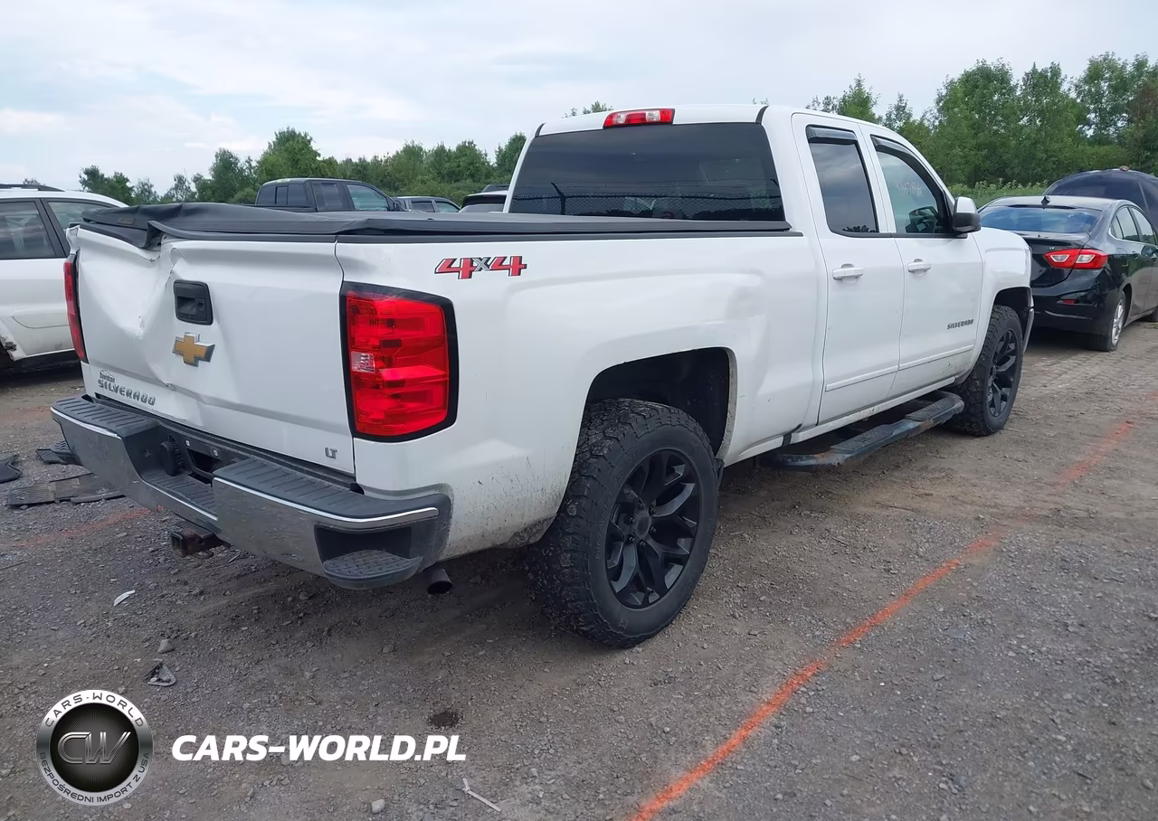 2018 Chevrolet Silverado 1500 1Lt VIN:1GCVKREC7JZ328455 - 4