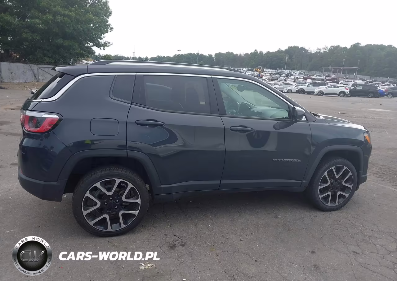 2018 Jeep Compass Limited 4X4 VIN:3C4NJDCB7JT256924 - 13