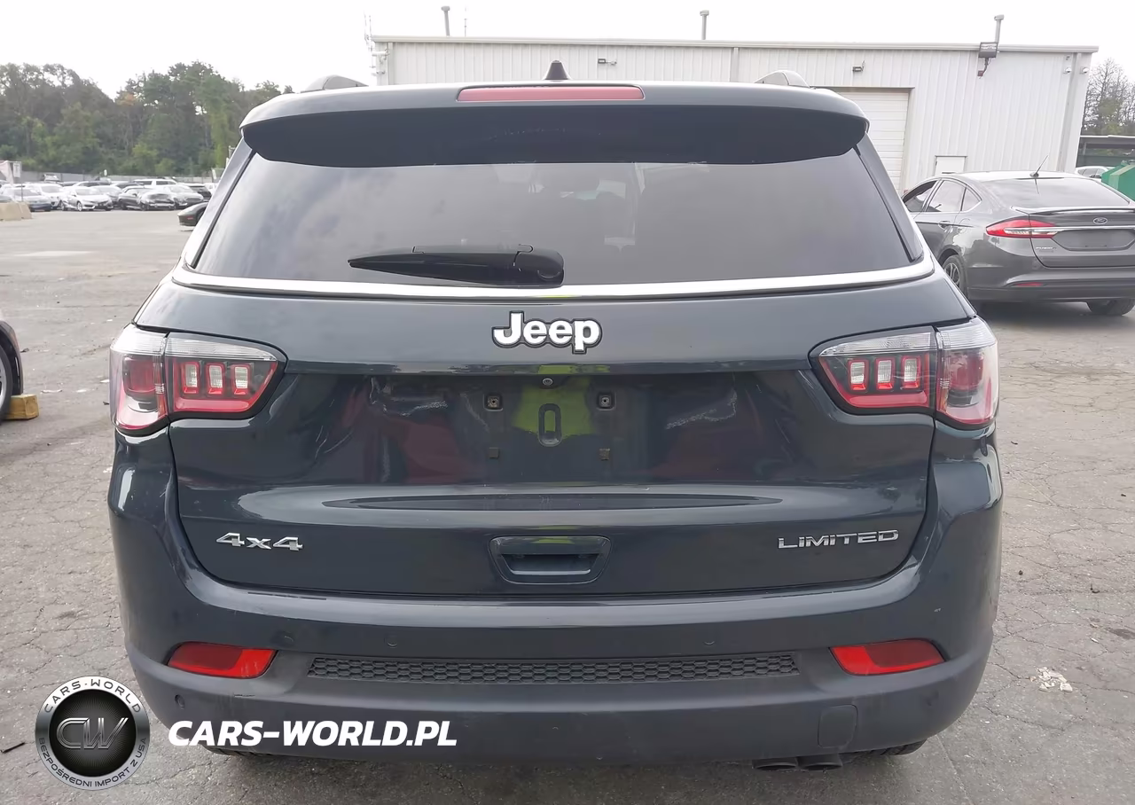 2018 Jeep Compass Limited 4X4 VIN:3C4NJDCB7JT256924 - 16