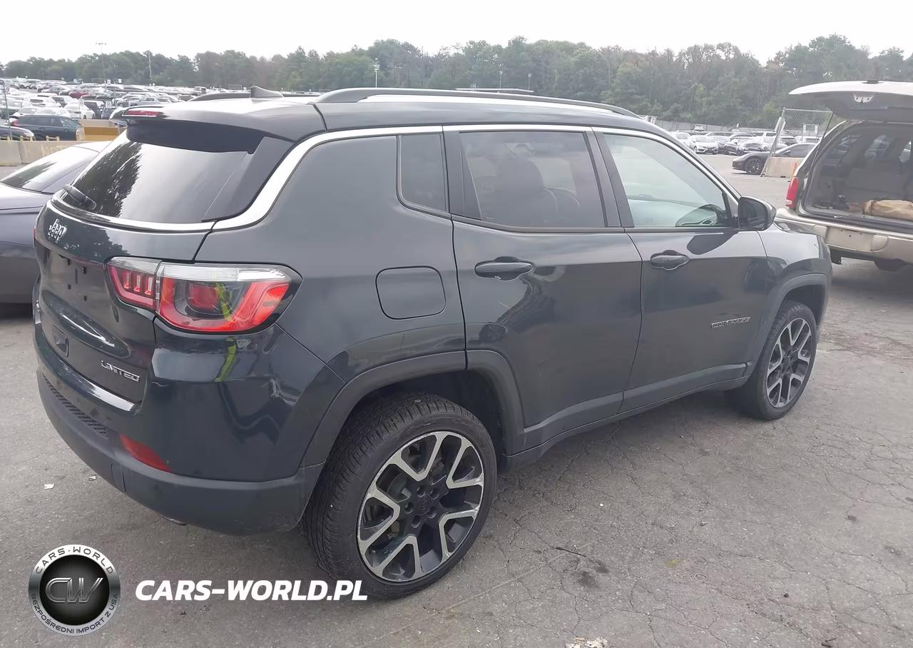 2018 Jeep Compass Limited 4X4 VIN:3C4NJDCB7JT256924 - 4