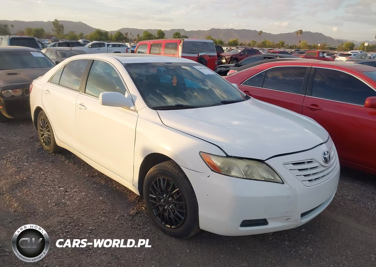 2009 Toyota Camry Le – zdjęcie 1 z 11