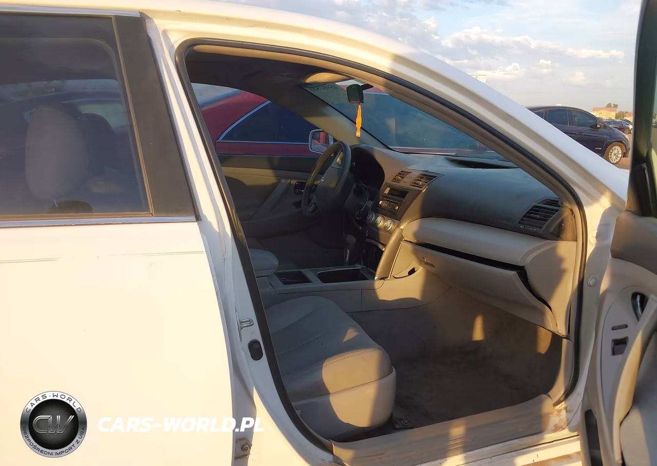 2009 Toyota Camry Le VIN:4T1BE46K99U839673 - 5