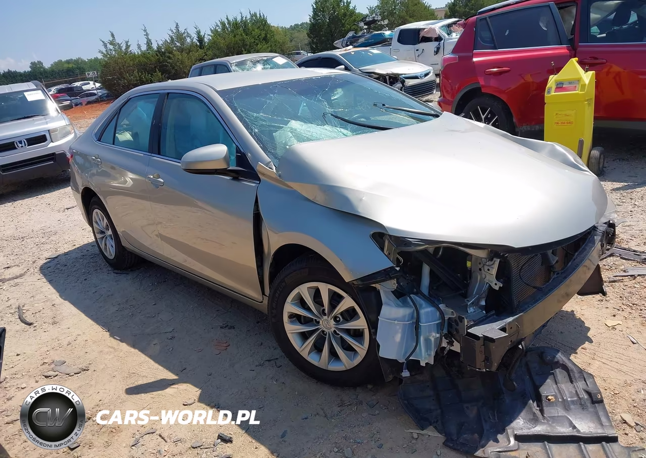 2017 Toyota Camry Le – zdjęcie 1 z 16
