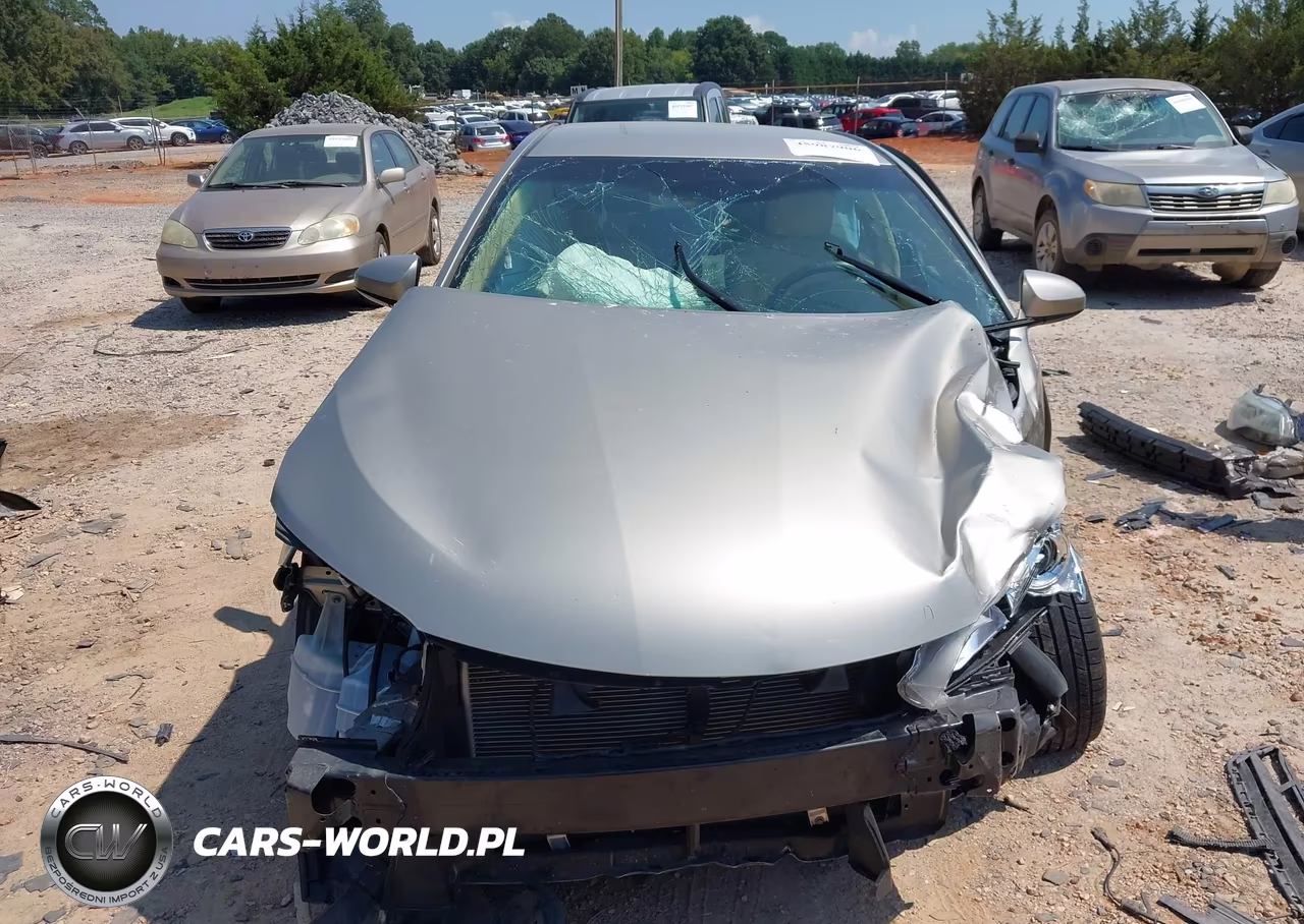 2017 Toyota Camry Le VIN:4T1BF1FK6HU394173 - 12