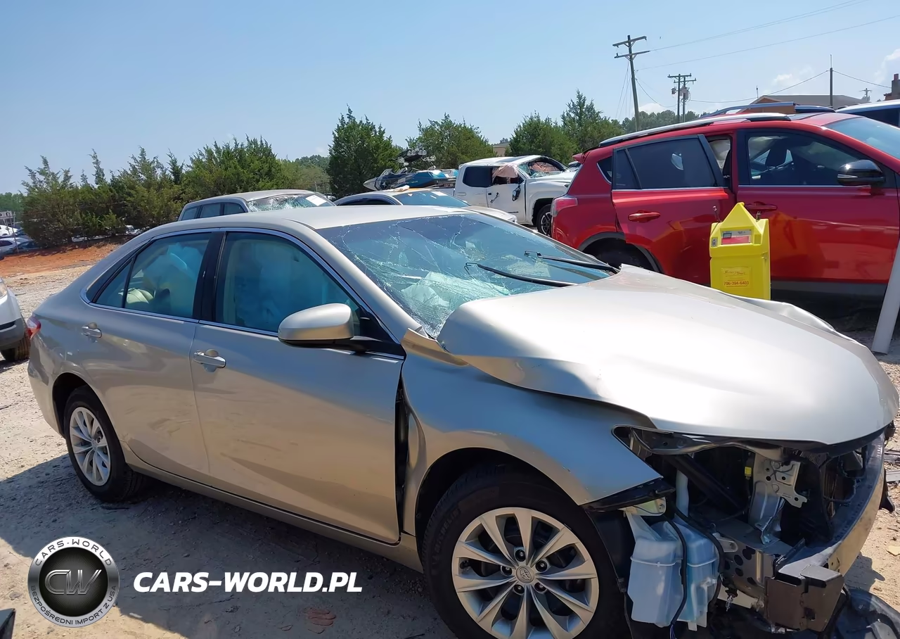 2017 Toyota Camry Le VIN:4T1BF1FK6HU394173 - 13