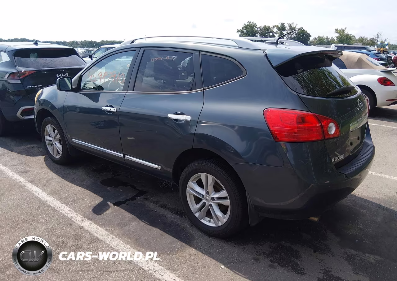 2013 Nissan Rogue Sv VIN:JN8AS5MV7DW638769 - 3