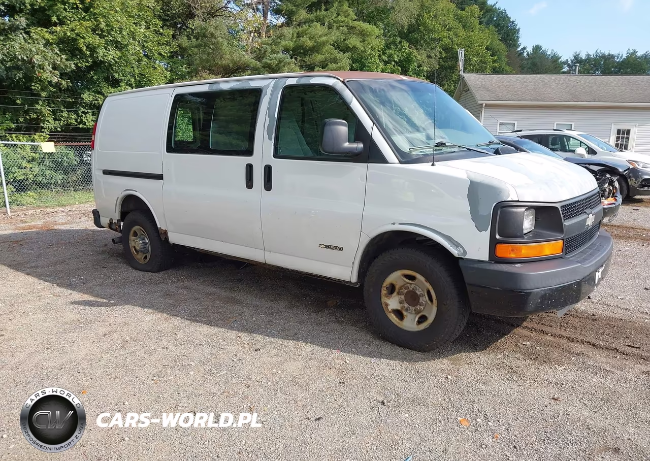 2005 Chevrolet Express – zdjęcie 1 z 11
