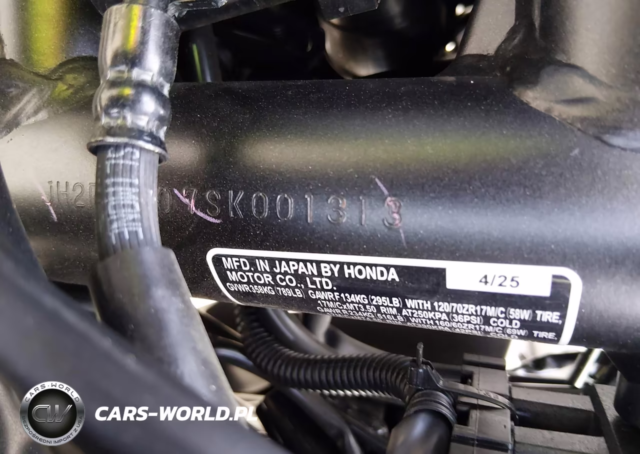 2025 Honda Cb750 A VIN:JH2RH2407SK001313 - 10