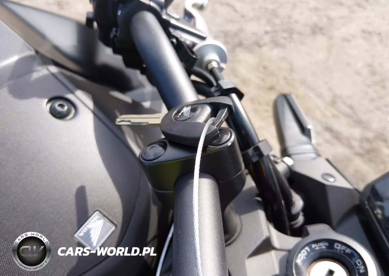 2025 Honda Cb750 A VIN:JH2RH2407SK001313 - 11
