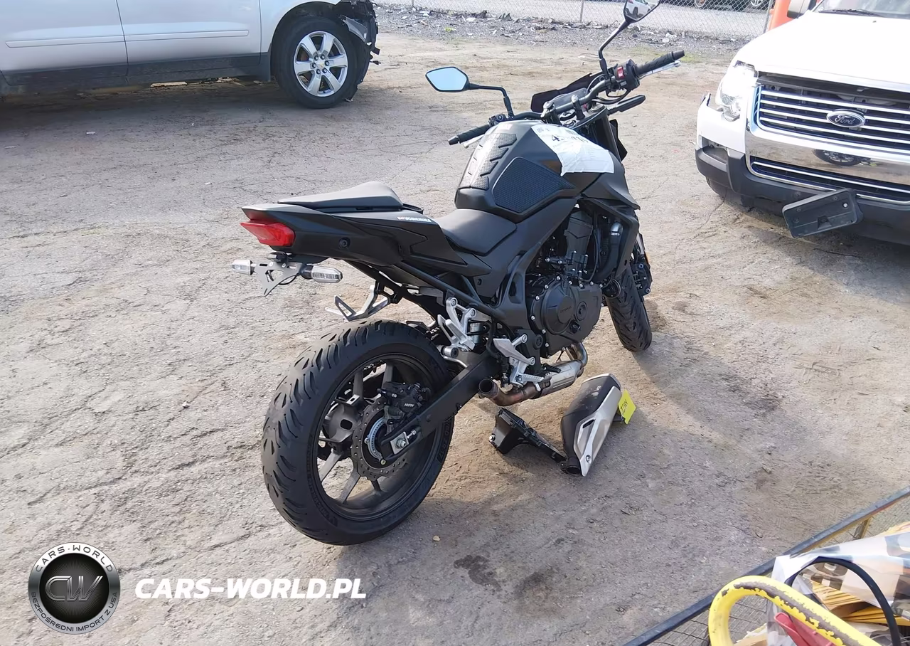 2025 Honda Cb750 A VIN:JH2RH2407SK001313 - 4
