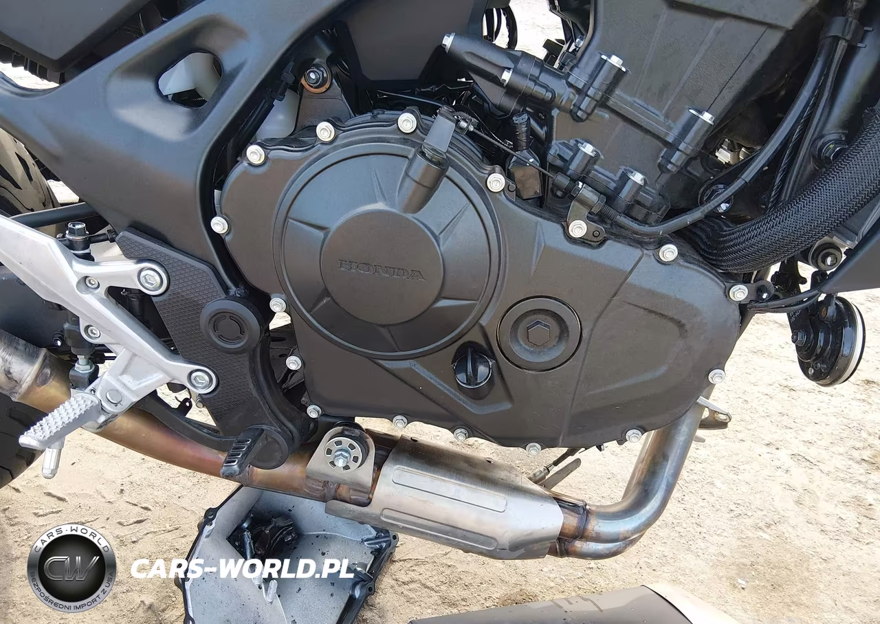 2025 Honda Cb750 A VIN:JH2RH2407SK001313 - 8