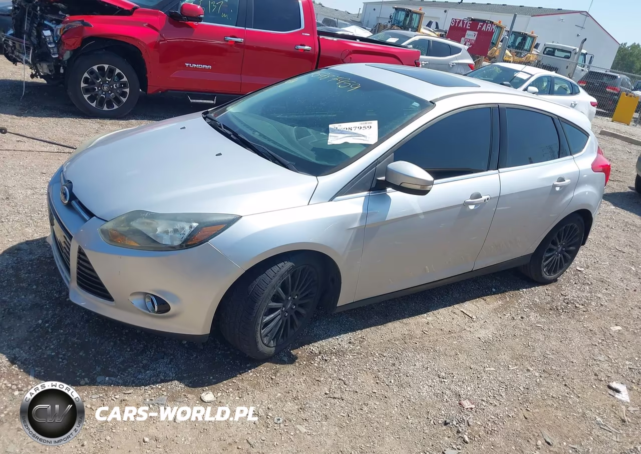 2012 Ford Focus Titanium VIN:1FAHP3N22CL464541 - 2