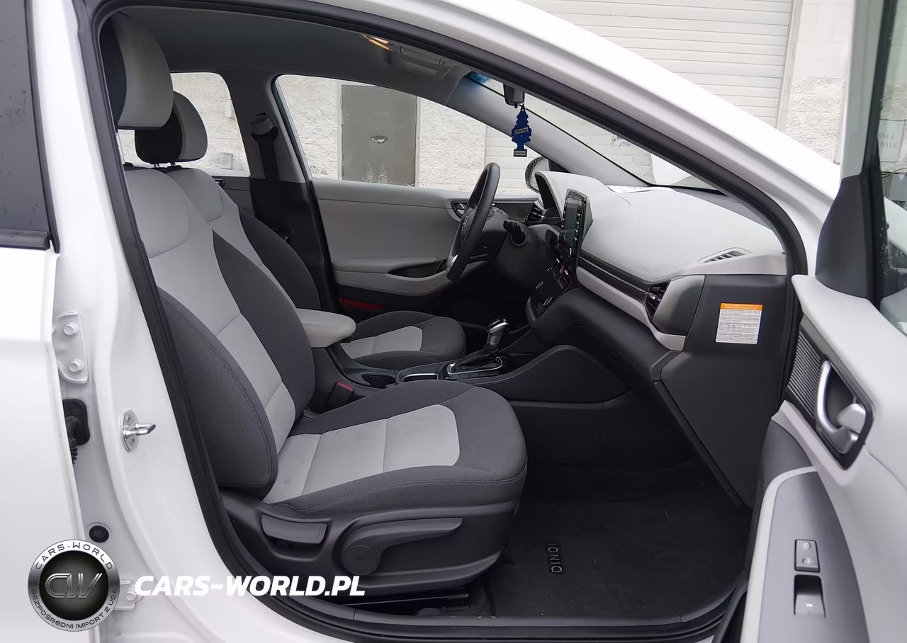 2020 Hyundai Ioniq Hybrid Blue VIN:KMHC65LC8LU219151 - 5