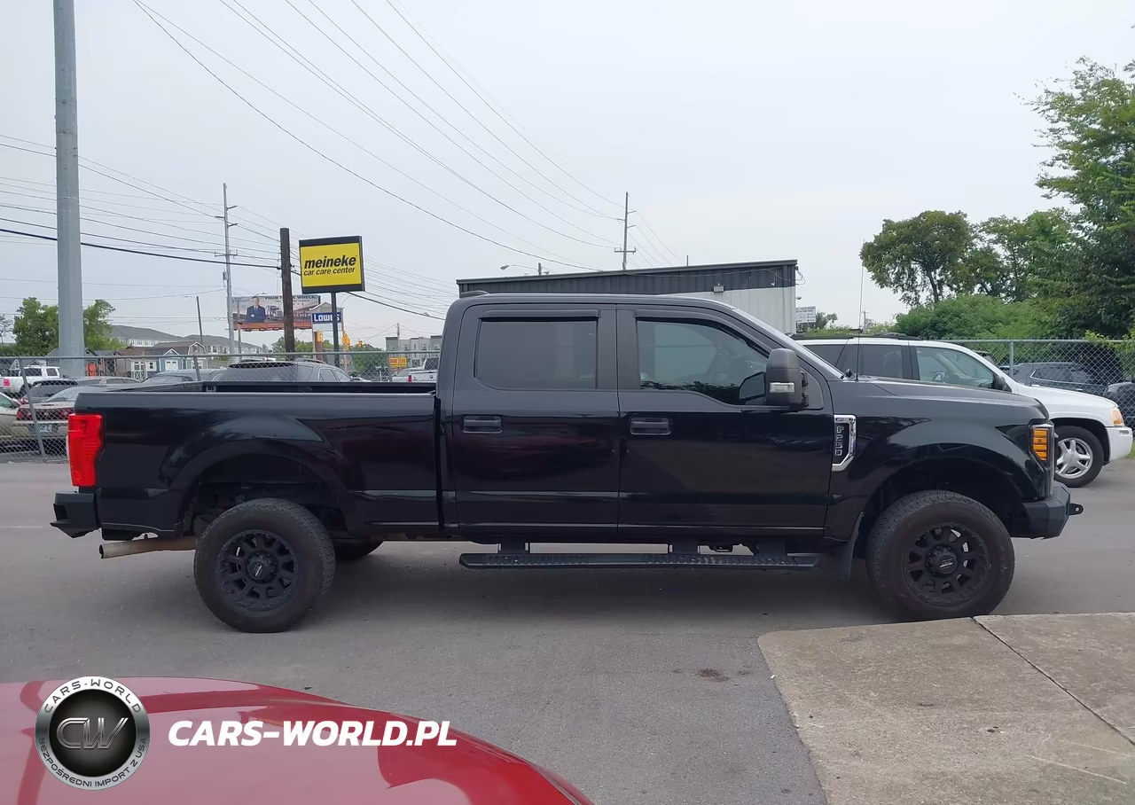 2020 Ford F250 VIN:1FT7W2B66LEE92745 - 13