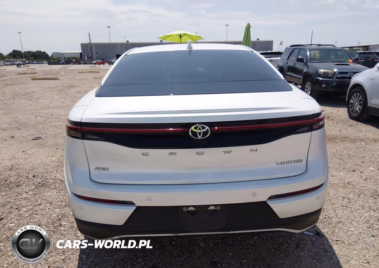 2023 Toyota Crown Limited VIN:JTDAAAAF1P3002441 - 17