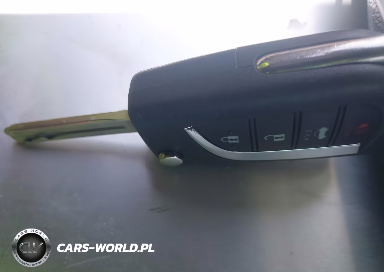 2021 Toyota Corolla Le VIN:5YFEPMAE1MP224084 - 11