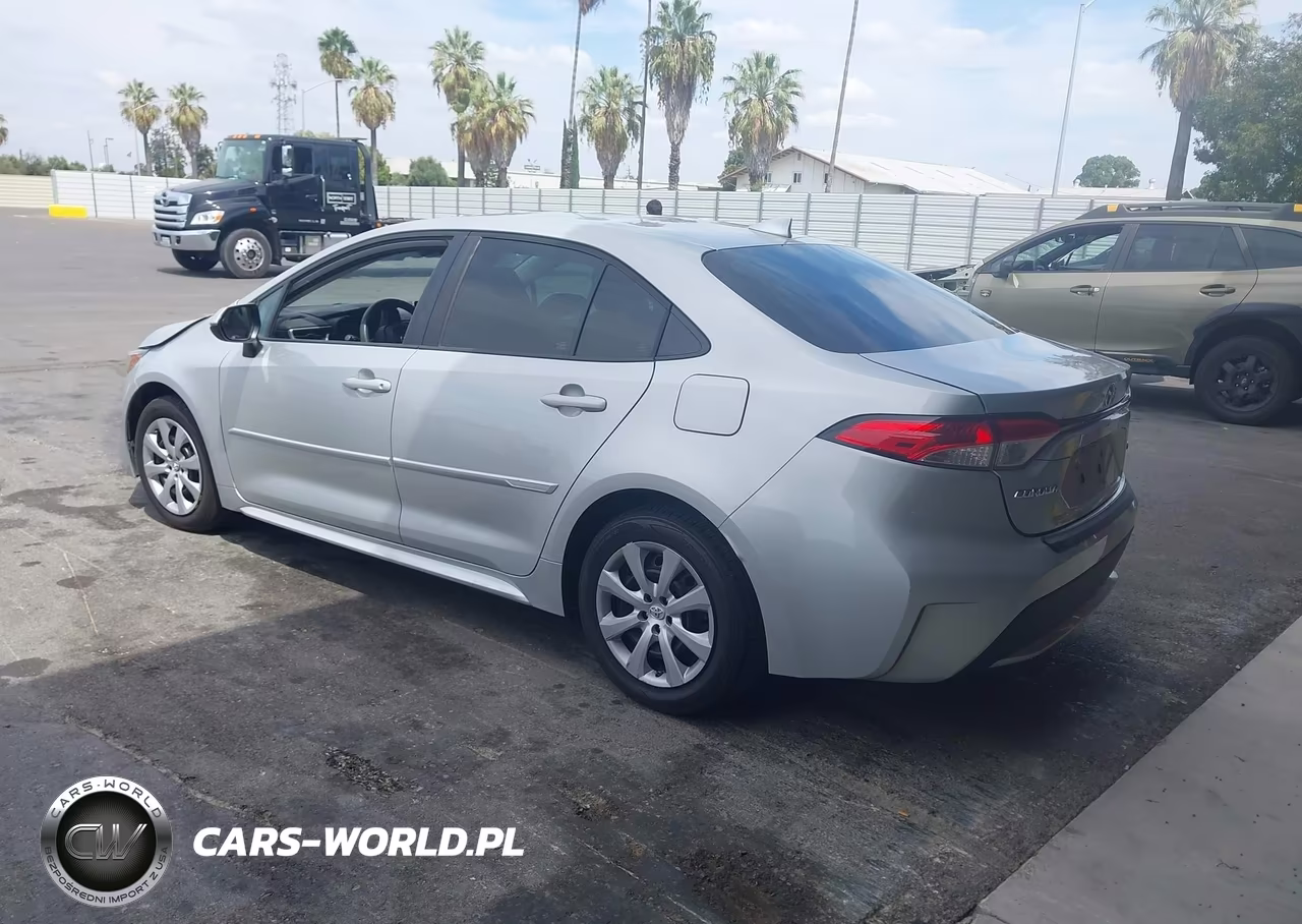 2021 Toyota Corolla Le VIN:5YFEPMAE1MP224084 - 3