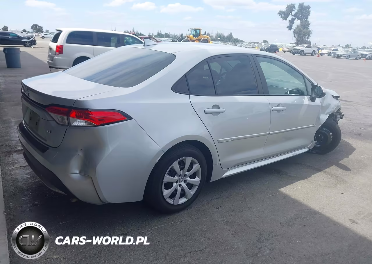 2021 Toyota Corolla Le VIN:5YFEPMAE1MP224084 - 4