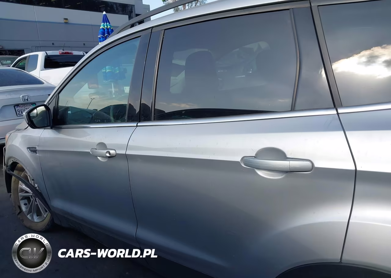 2018 Ford Escape Se VIN:1FMCU0GDXJUD51210 - 15