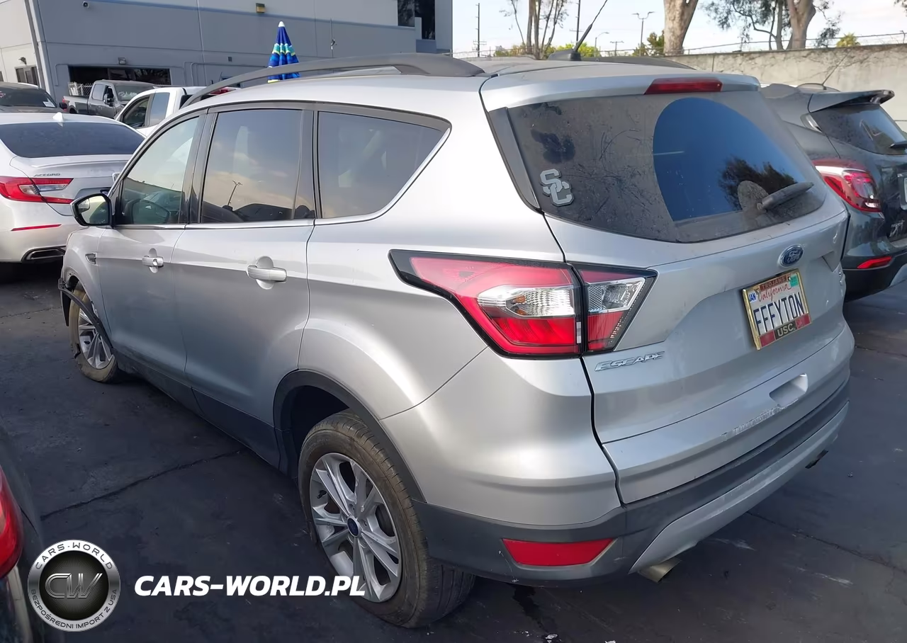 2018 Ford Escape Se VIN:1FMCU0GDXJUD51210 - 3