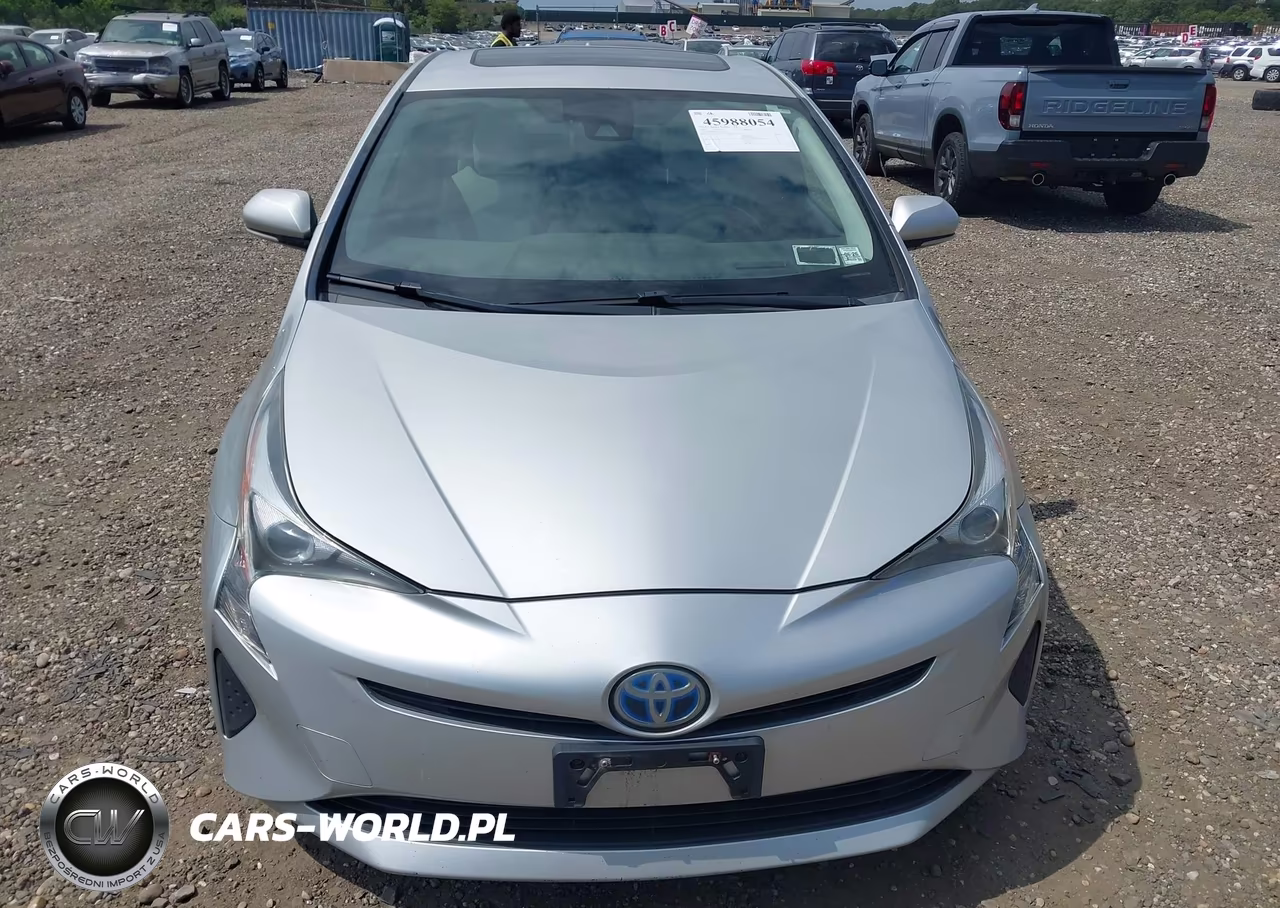 2017 Toyota Prius Four VIN:JTDKARFU7H3036394 - 11
