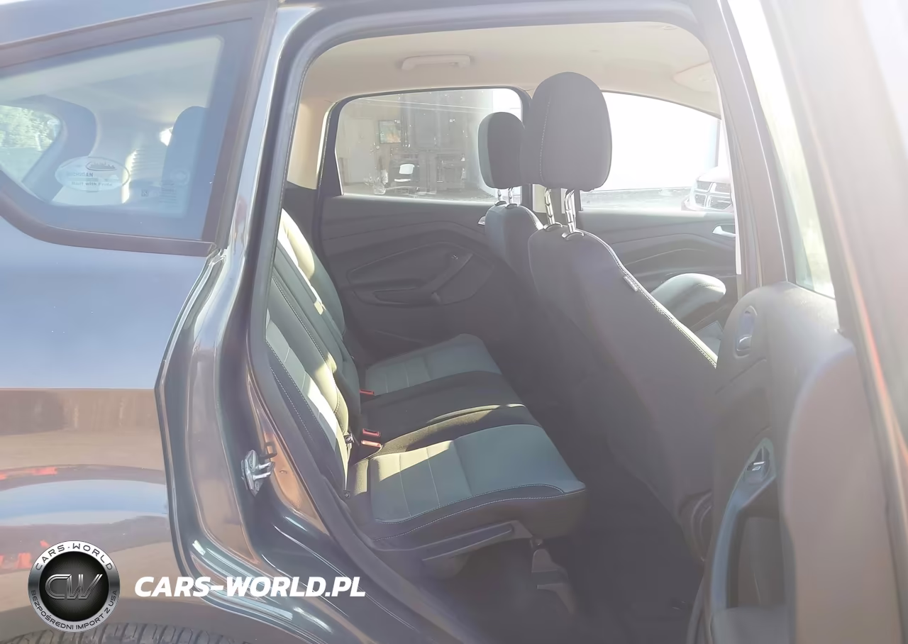 2016 Ford C-Max Hybrid Se VIN:1FADP5AU7GL111557 - 8