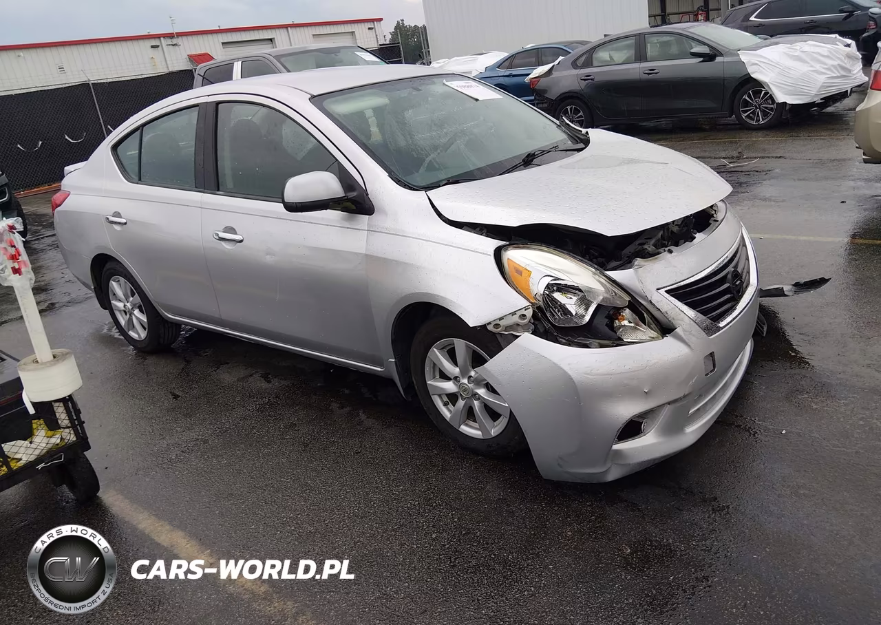 2014 Nissan Versa 1.6 Sv