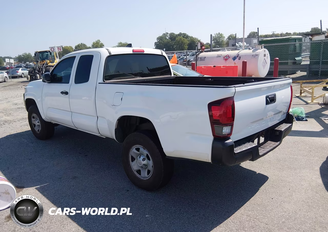 2018 Toyota Tacoma Sr VIN:5TFRX5GN4JX126565 - 3