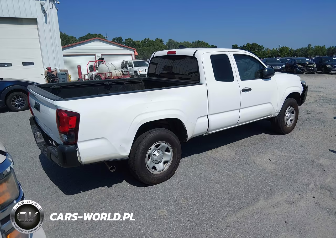 2018 Toyota Tacoma Sr VIN:5TFRX5GN4JX126565 - 4