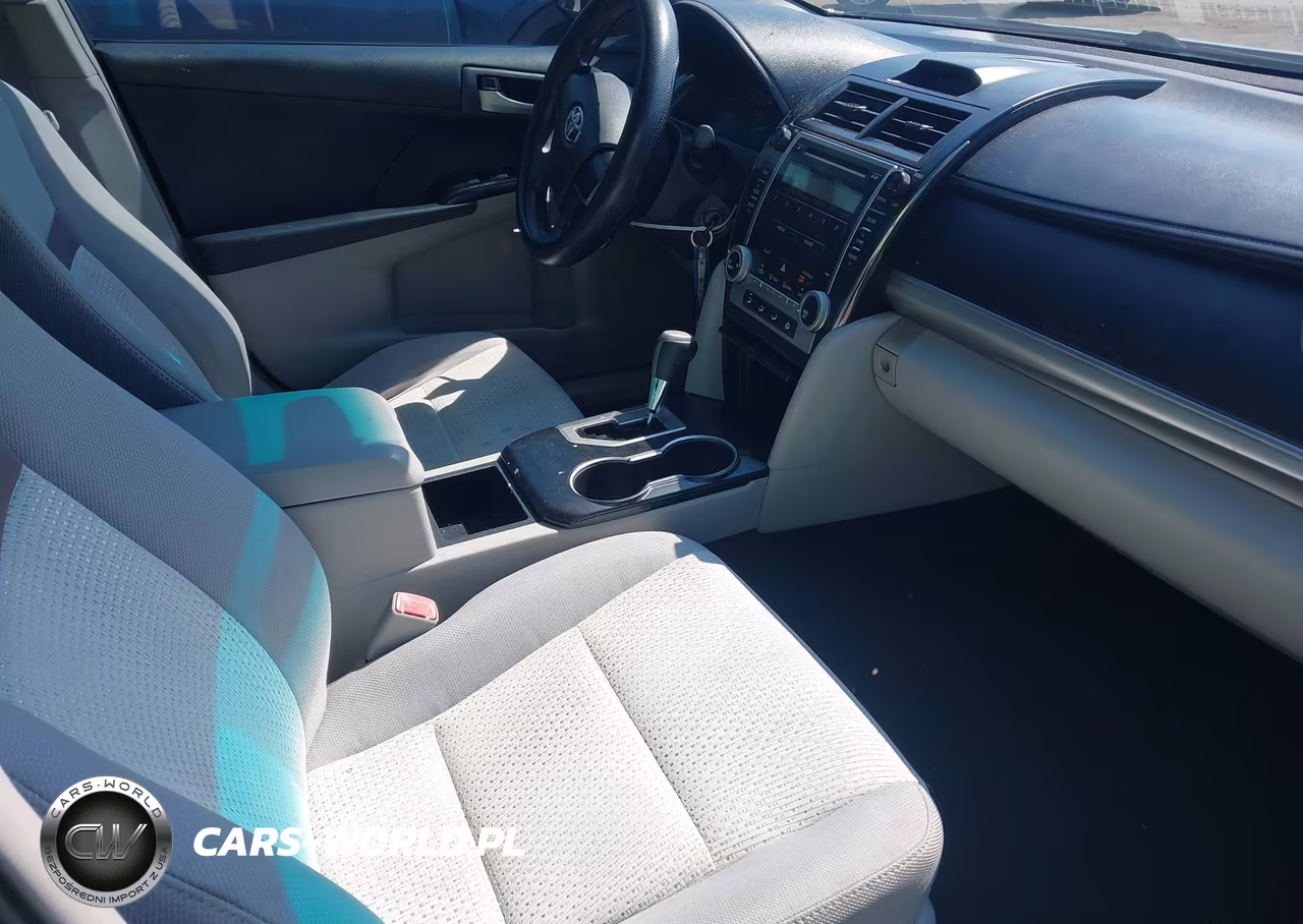 2012 Toyota Camry L VIN:4T1BF1FK7CU611335 - 5
