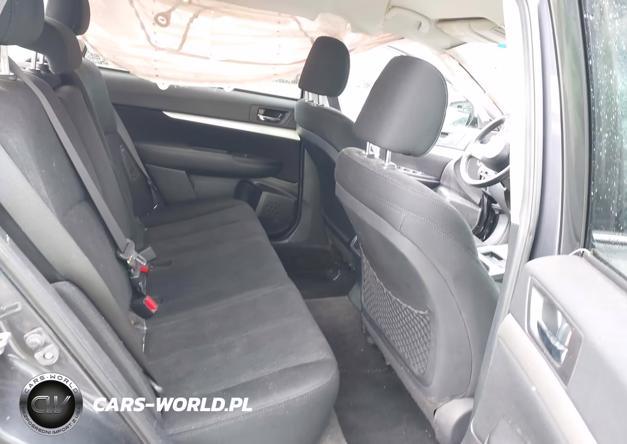 2013 Subaru Outback 2.5I Premium VIN:4S4BRBCC8D3228411 - 8
