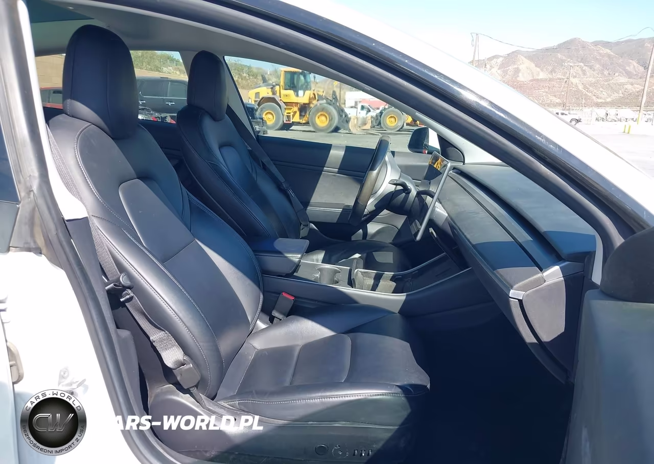 2019 Tesla Model 3 Long Range-Performance VIN:5YJ3E1EBXKF437412 - 5
