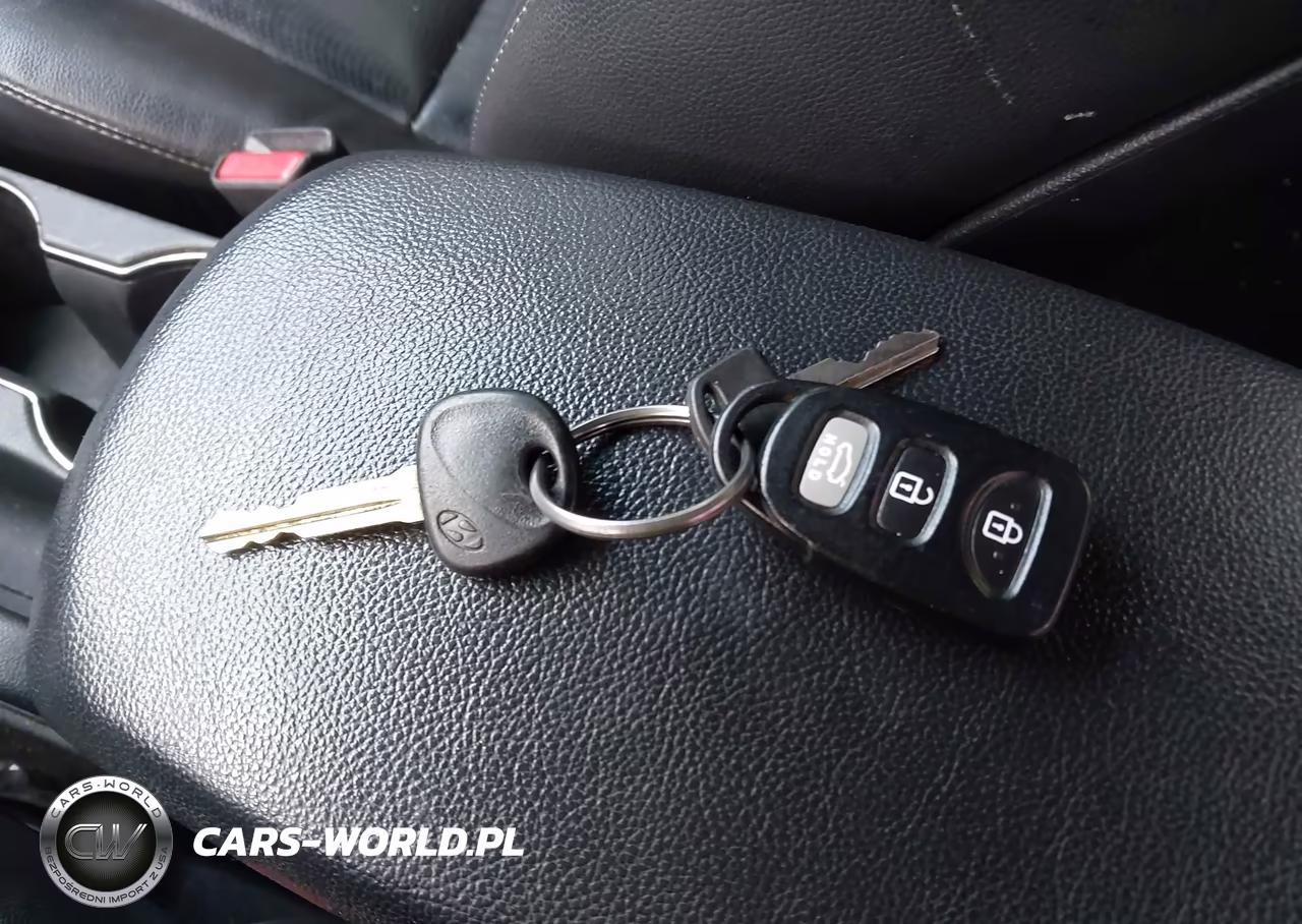 2013 Hyundai Elantra Limited VIN:KMHDH4AE9DU888348 - 11