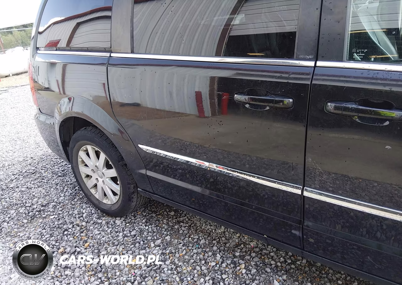2014 Chrysler Town & Country Touring VIN:2C4RC1BG3ER317489 - 16