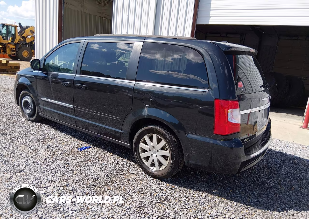 2014 Chrysler Town & Country Touring VIN:2C4RC1BG3ER317489 - 3