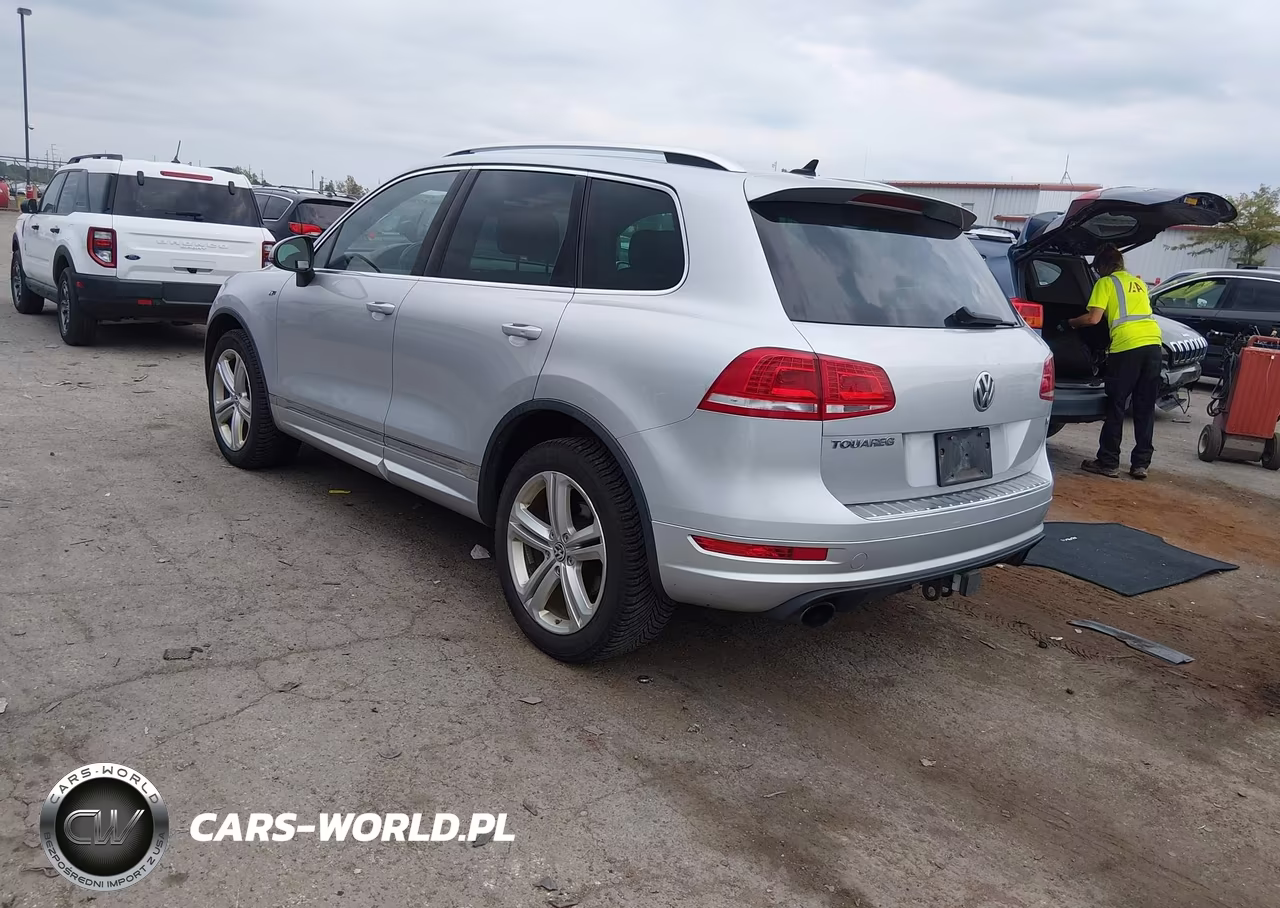 2014 Volkswagen Touareg 3.6L R-Line VIN:WVGDF9BP6ED007304 - 3