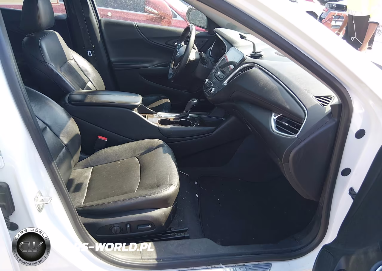 2019 Chevrolet Malibu Premier VIN:1G1ZE5SX1KF176208 - 5