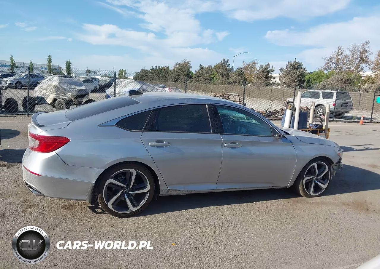 2022 Honda Accord Sport VIN:1HGCV1F33NA120982 - 18